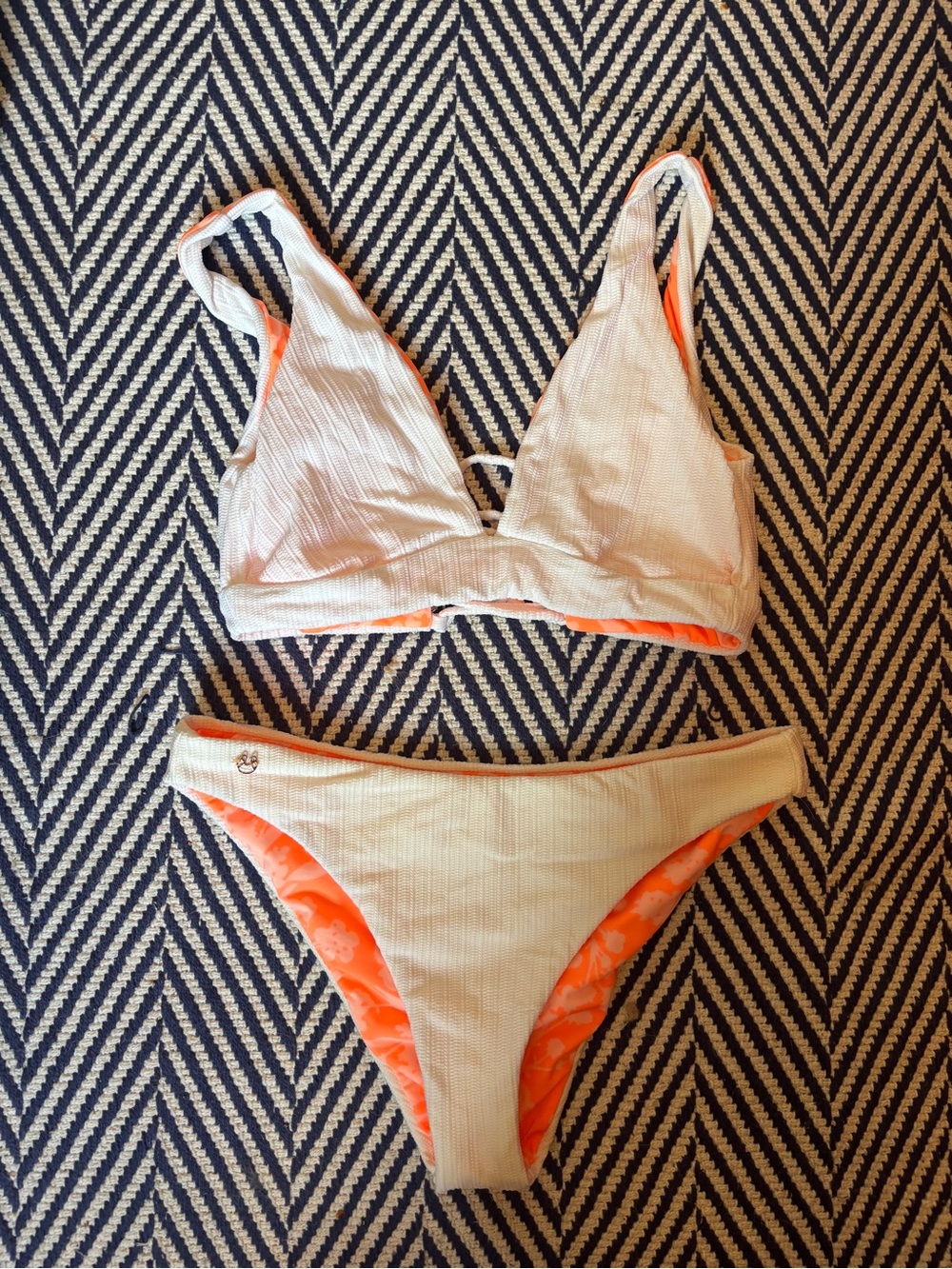 Target bikini Set in Cream and Orange